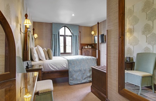 Windermere Casa | Cedar Manor