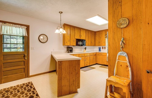 Brevard Cabina | Cedar Mountain Cabin, 2 Mi to DuPont State Forest!