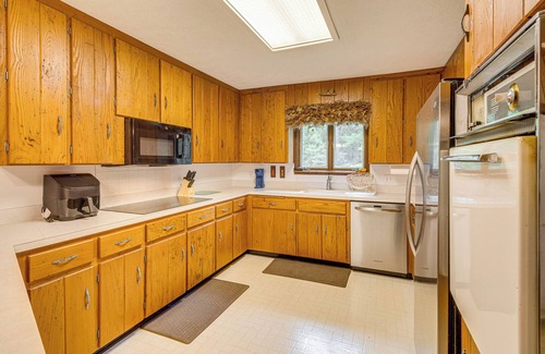 Brevard Cabina | Cedar Mountain Cabin, 2 Mi to DuPont State Forest!