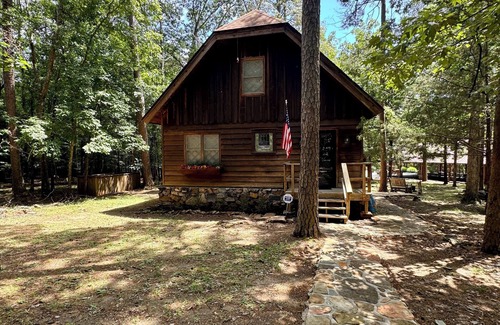 Drasco Cabina | Cedar Pines Cabin – Relax & Unwind in Peaceful Tannenbaum