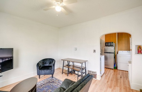 Cedar Rapids Casa | Cedar Rapids Vacation Home Near Downtown District!