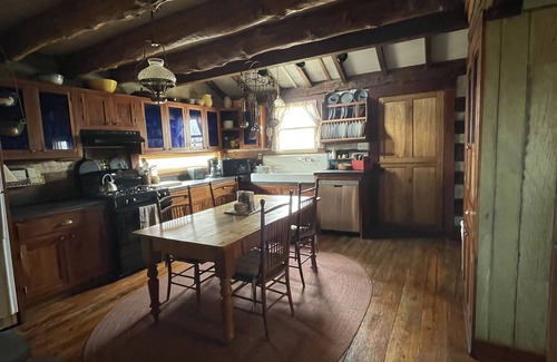 Milford Cabina | Cedar Ridge Farm - Rural Artist/Writer Retreat