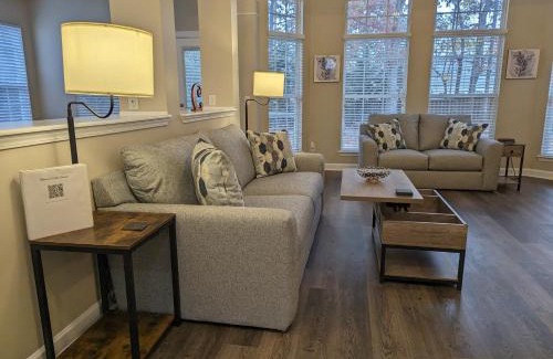 Concord Casa | Cedar's Corner In Concord Spacious & Clean