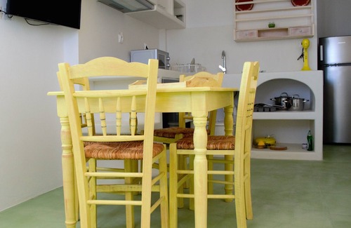 Mandrakia Apartamento | Apartamento tradicional 'Cedro' de las Cícladas 00000483813