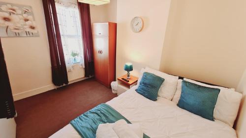 Chatham Apartamento | Cedar Villa - Perfect For Longer Stays