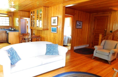 Rangeley Casa | Cedarcliff: una ubicación privada única en el borde del lago Rangeley