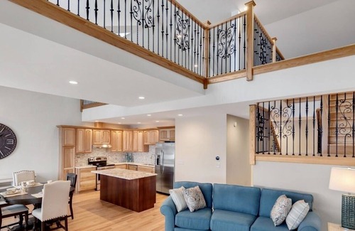 Ludington Casa | Cedarview Condos