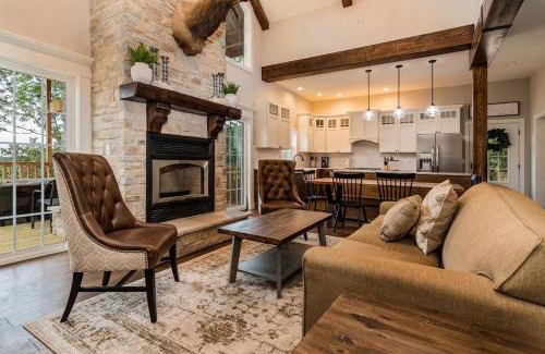 Ridgedale Casa | Cedarwood Farmstead