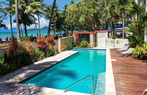 Palm Cove Apartamento | Celeste at Island Views - Resort Living by the Sea