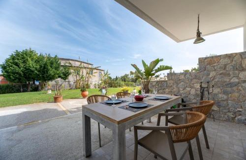 Psalidi Apartamento | Celeste Sea View Apartment Hot Tub 18 plus Adults only