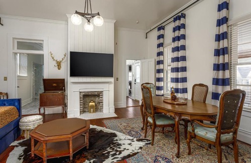 Downtown Cama Y Desayuno | Celestine Bed and Breakfast