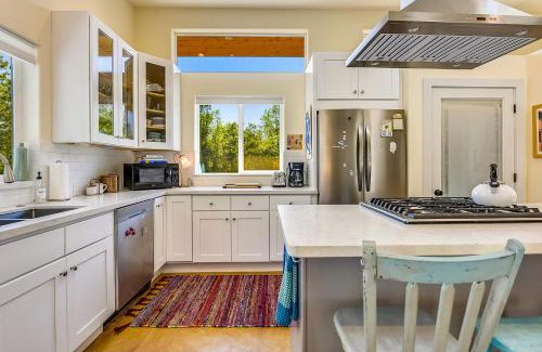 Graton Casa | Celia's Garden