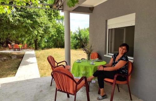 Karuc Casa | Celtis Shade House