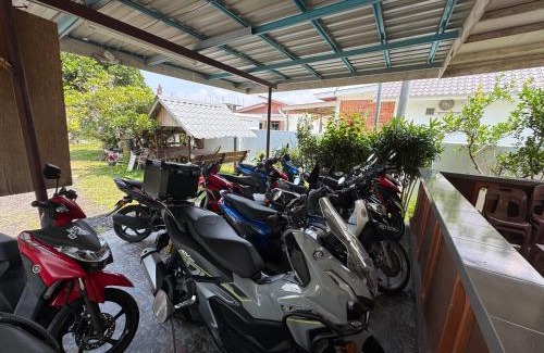 Kampung Kedawang Hotel | Cenang Room Rahsia Motel