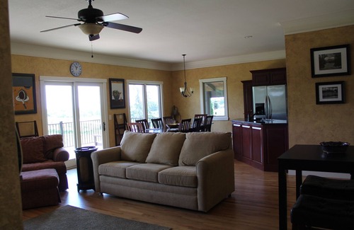 Cleveland Casa | CeNita Vineyards & Winery and Venue Views - Located Next to Winery