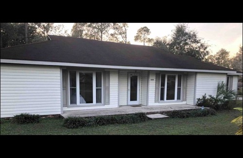 Orangeburg Casa | Centally located w/ coffee bar, theatre/gameroom