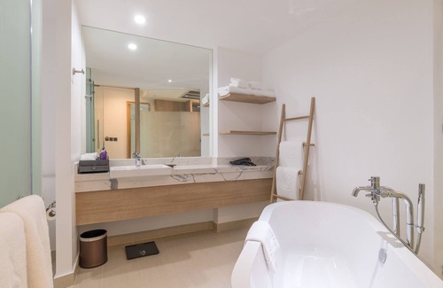 Ao Nang Hotel | Centara Ao Nang Beach Resort & Spa Krabi