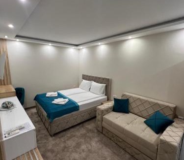 City Center Cama Y Desayuno | Center Deluxe Garni Hotel