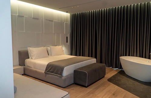 Qender Hotel | Center Hotel