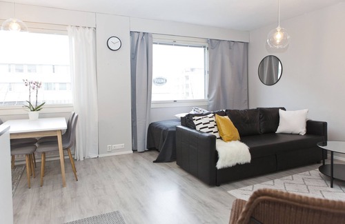 Turku Apartamento | Center located, two-room flat with patio + WiFi