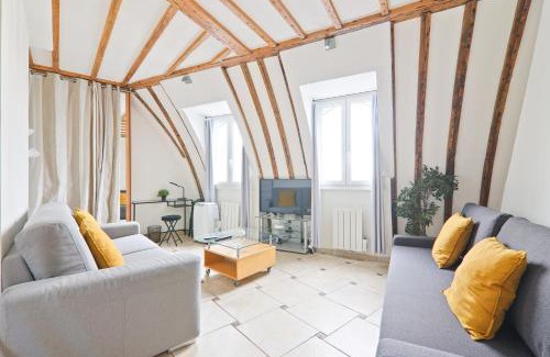 Strasbourg -Saint-Denis Apartamento | Center of Paris Luxurious Studio Apartment Free NetFlix