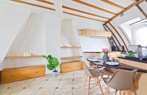 Strasbourg -Saint-Denis Apartamento | Center of Paris Luxurious Studio Apartment Free NetFlix