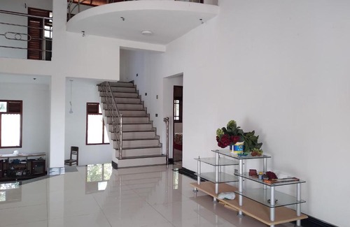 Ambalangoda Casa | Center Point Villa Hikakduwa