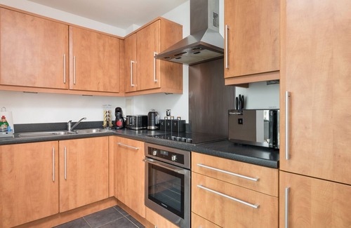 Central Milton Keynes Apartamento | Central 2 bed flat, free parking