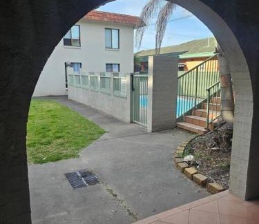 Batemans Bay Apartamento | Central 2 Beddy on Beach Road!