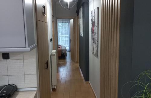 Serres Apartamento | Central 3 Modern Apartment with FREE parking