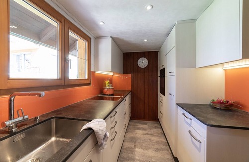 Wildhaus Chalet De Esquí | Central 4.5-room holiday home in the village centre
