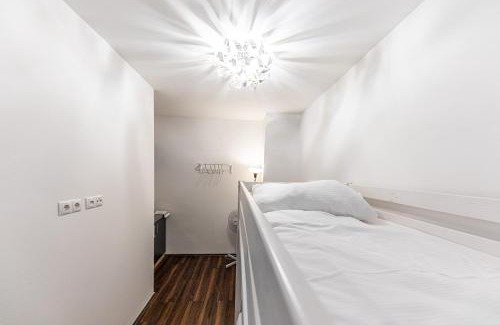 Neulerchenfeld Casa | CENTRAL & AFFORDABLE by JR City Apartments