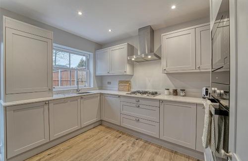 Coventry Apartamento | Central and Stylish, Garden and Parking