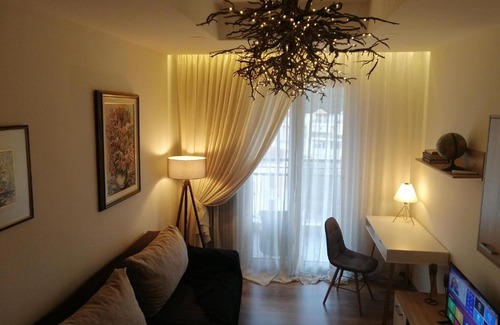 Veroia Apartamento | Central Apartament on Clock Square D2