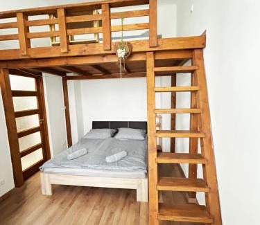 Gyor Apartamento | Central Apartment
