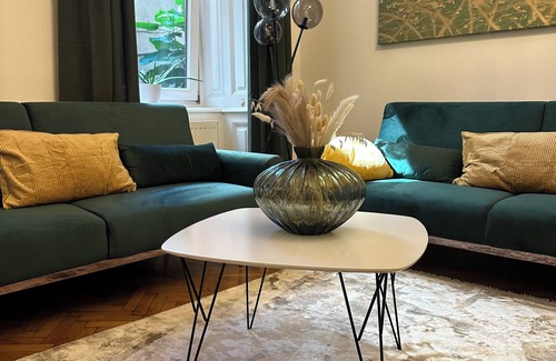 Altlerchenfeld Apartamento | Central apartment in Viennese old building