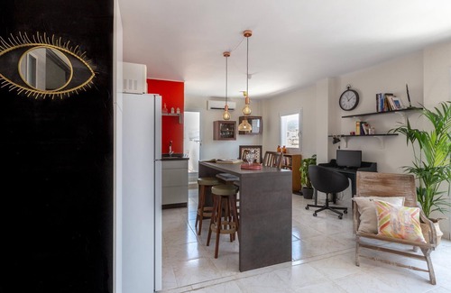 El Molinillo Apartamento | Céntrico apartamento con terraza e increíbles vistas de Málaga