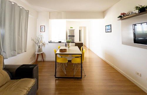 Zona 01 Apartamento | Central até 4 hóspedes - RC1902