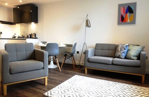 Basingstoke Apartamento | Central Basingstoke - Apartamento de lujo de 1 habitación y 1 baño - con todos los servicios