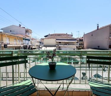 Kallikratia Apartamento | Central Beach Apartment