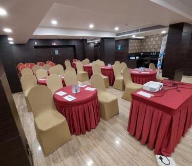 Surat Hotel | Central Beacon Hotel
