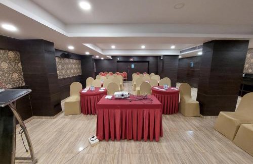 Surat Hotel | Central Beacon Hotel