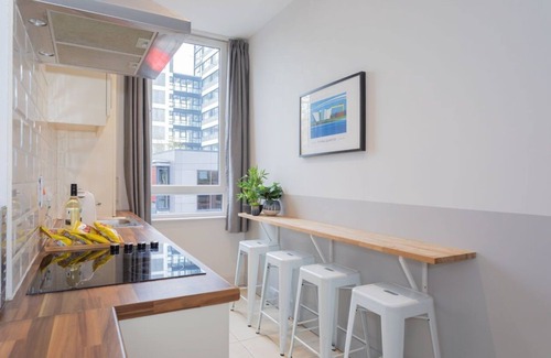 Queens Quarter Apartamento | Central Belfast Apartments: 7 Camden Street