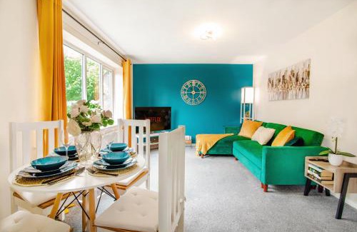 Sheffield Apartamento | Central Blue Haven Retreat Free Parking 8ppl!