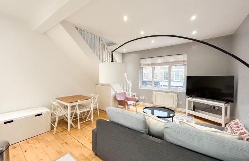 Camden Town with Primrose Hill Apartamento | Central Camden Apartment P3