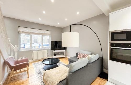Camden Town with Primrose Hill Apartamento | Central Camden Apartment P3