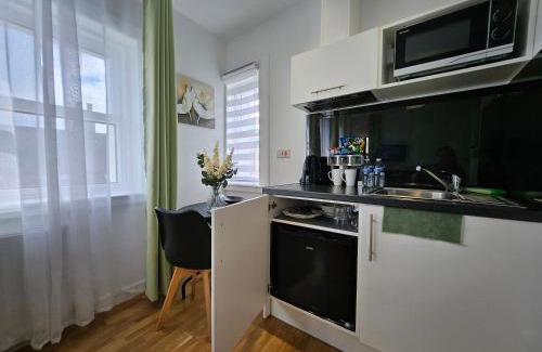 Leek Casa | Central Chambers Suites Suite 3