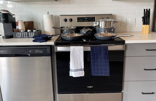 Huntsville Apartamento | Central City Living-Less than 10 min from all main attractions