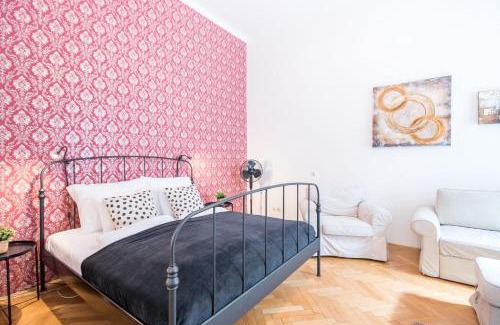 Csarnok negyed Apartamento | Central Comfy Large Apartment