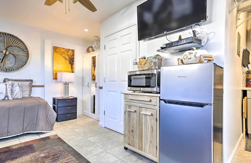 Elmont Casa | Central Elmont Studio w/ Great Outdoor Space!